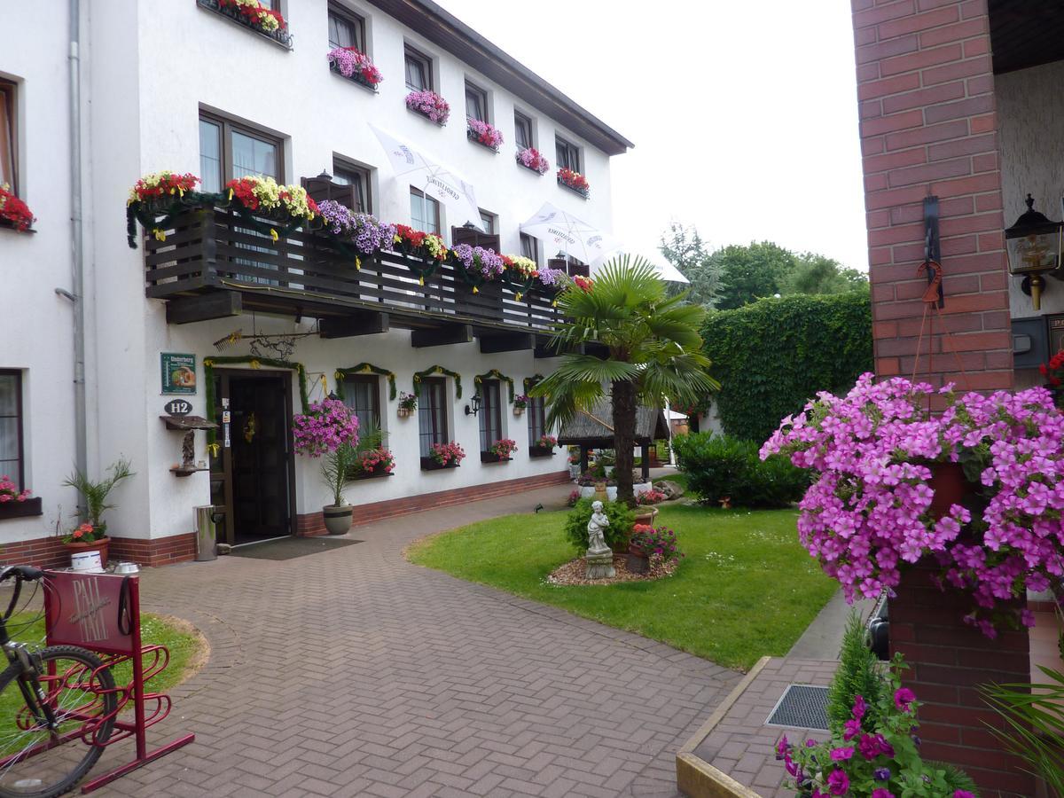 Hotel Am Berg Spremberg Exterior foto